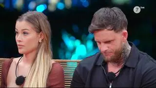 "Hotel Paradise 11". Magda i Kuba