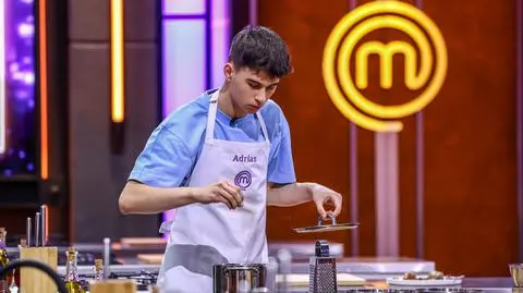 MasterChef Nastolatki: Adrian doczekał się fanklubu na balkonie... Jego decyzja nie zaskoczyła uczestniczek