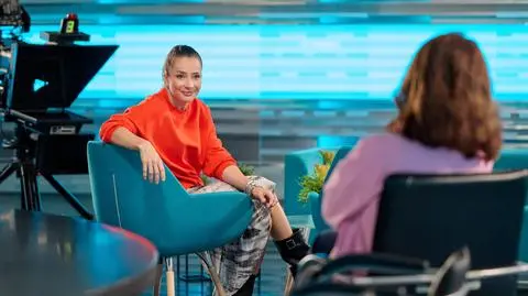 "Na Wspólnej" w odcinku 3926: Wyrzucenie z pracy, kradzież recept, zawieszenie i trójkąt miłosny?!