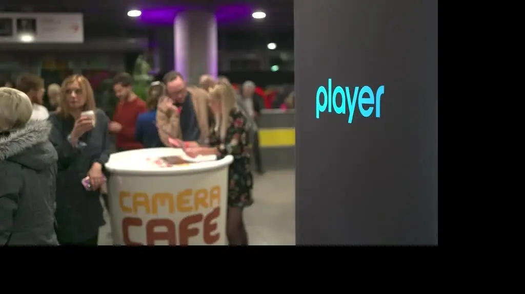 CAMERA CAFE