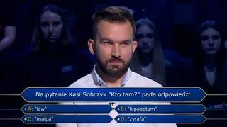 Co pada po pytaniu "Kto tam?" w piosence Kasi Sobczyk?