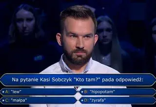 Co pada po pytaniu "Kto tam?" w piosence Kasi Sobczyk?