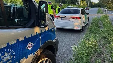 Kontrole taksówek i przewozów na aplikację. Setki naruszeń i kierowcy bez uprawnień