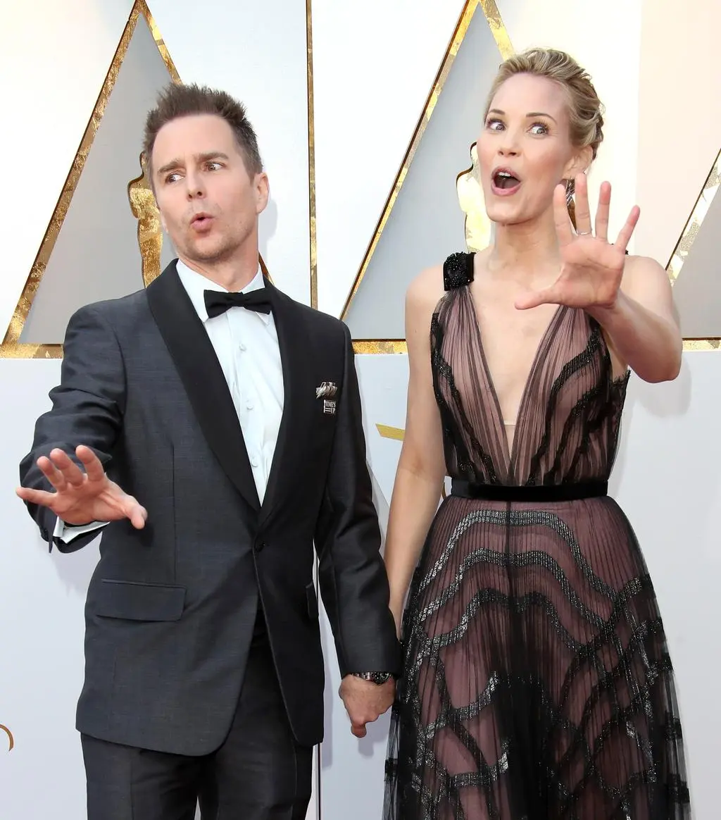 Leslie Bibb i Sam Rockwell
