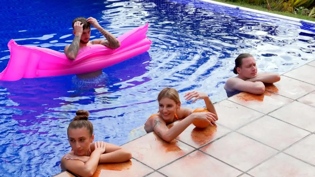TVN7_PRORES_HOTEL_PARADISE_S10_ODC_23