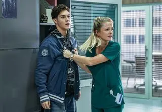 "Szpital św. Anny", odcinek 15. Streszczenie odcinka