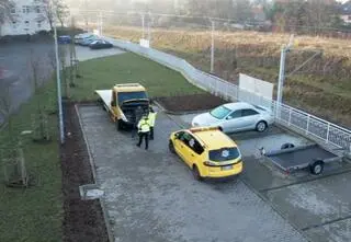 Mobilni mechanicy. Schmitz Cargobull, Honda Prelude i Renault Master