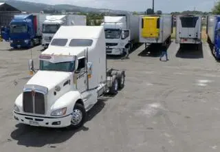 Ciężarówką przez Chile - prom na Chiloé i nowa ciężarówka