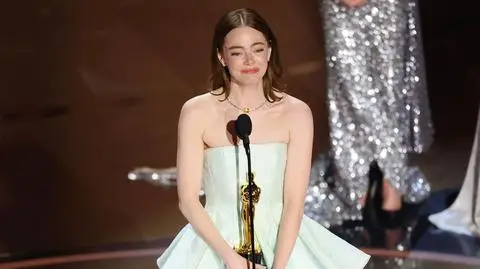 Emma Stone z Oscarem za "Biedne istoty"