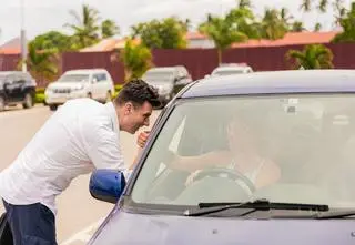 Widzowie poznali kolejnych bohaterów telenoweli "B&B Love". Zobacz, co wydarzyło się w drugim odcinku!