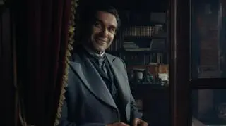 TVN S.A. koproducentem "Lalki" z Marcinem Dorocińskim i Kamilą Urzędowską. W obsadzie Marek Kondrat