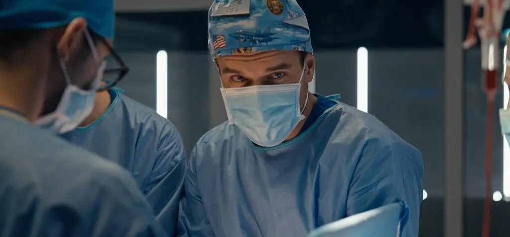 "Szpital św. Anny", odc. 87. Maciek uratuje życie postrzelonej kobiety? Nie będzie łatwo [PRZED EMISJĄ W TV]