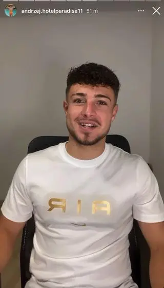 Andrzej z "Hotelu Paradise"