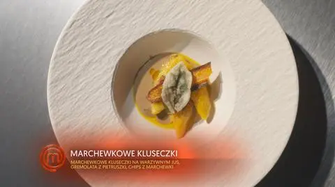 Julia Cichocka: Marchewkowe Kopytka z Warzywnym Jus, Oliwą Marchewkową, Chipsami z Marchewki i Tajską Bazylią w Tempurze