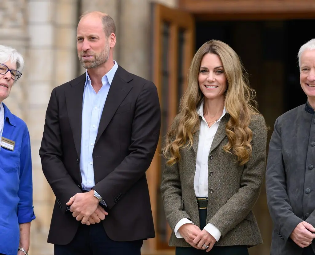 Księżna Kate w jasnych włosach