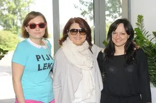 Urszula Dudziak z córkami