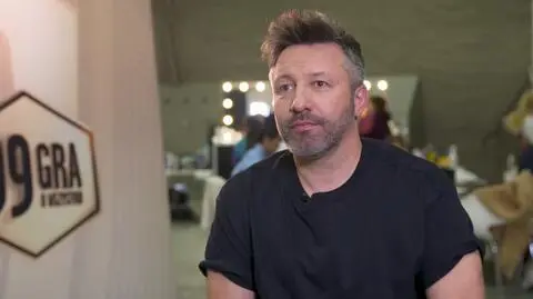 Pan Lektor ujawnił, dlaczego odsłonił twarz. Opowiedział o konsekwencjach. "Był sms od Małgosi Rozenek"  [TYLKO U NAS]