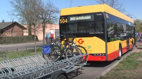 Wyjazd do Kampinoskiego Parku Narodowego - ty w autobusie, a rower na przyczepce