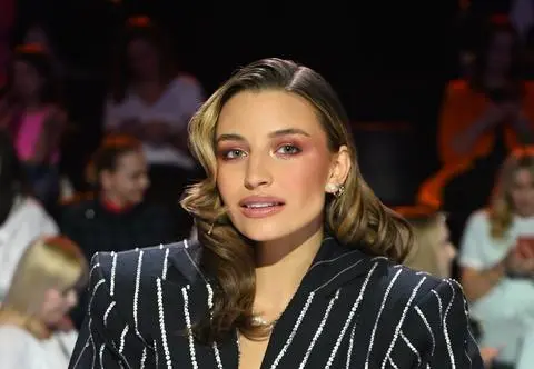 Julia Wieniawa ma jedno marzenie. Dlaczego chce się zaszyć w domku w lesie? 