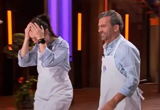 Głowacki zaliczył wpadkę w "MasterChef Nastolatki". Rekacja Agnieszki bezcenna. "Piotr, co Ty robisz?"