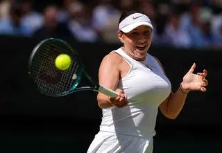 Rywalka Igi Świątek nie miała lekko. Historia Amandy Anisimovej porusza serce