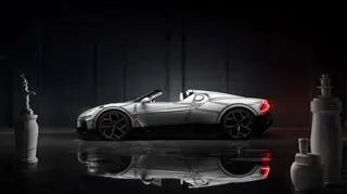 Bugatti stworzyło wyjątkowy supersamochód. Jego nadwozie ozdobiono... porcelaną