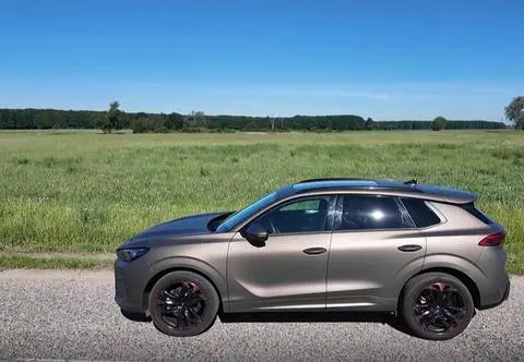 Cupra Terramar. Czy kompaktowy SUV ma hiszpański temperament?