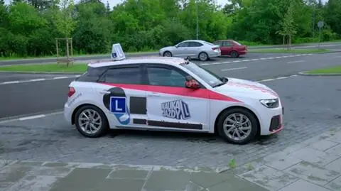 Nauka jazdy. Kolejne godziny szkolenia Julii, Ramony i Kamila