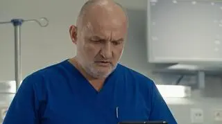 Jak dobrze znasz teksty Rogowskiego? Quiz dla fanów "Szpitala św. Anny"