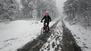 Pokonaj mnie, jeśli potrafisz: Małgosia Rozenek-Majdan walczy na rowerze mimo złego samopoczucia