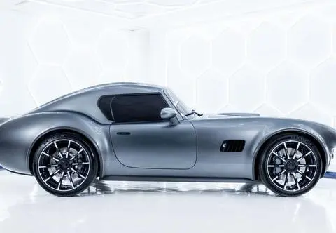 Cobra GT Coupe. AC Cars świętuje 125 lat