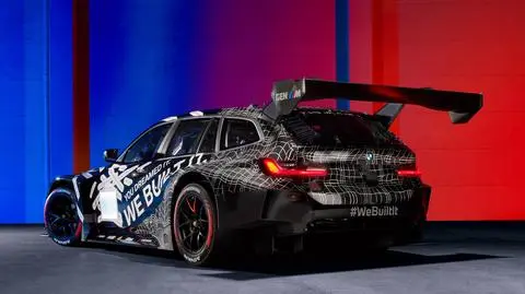 BMW M3 Touring GT3