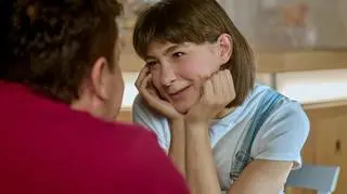 "Na Wspólnej", odc. 4155. Michał i Brygida będą mieli dziecko?! Szalona impreza wymyka się spod kontroli [PRZED EMISJĄ w TV]