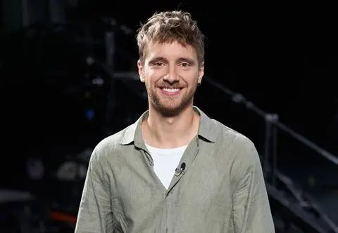 Maciej Musiał wysprząta twój dom. Jego aukcja na WOŚP bije rekordy popularności 