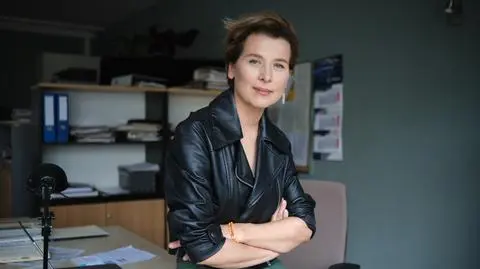 Tajemnica zawodowa PRZED EMISJĄ W TVN: Julia podejrzana w sprawie Kingi