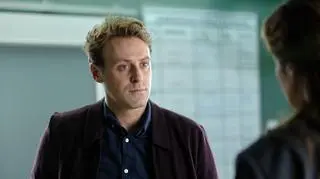 Tajemnica zawodowa: Rozmowa Julii i Tomasza