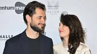 Bartłomiej Kotschedoff zaskakująco o 3. sezonie "Odwilży". To wtedy narodziło się jego uczucie do Katarzyny Wajdy? [TYLKO U NAS]