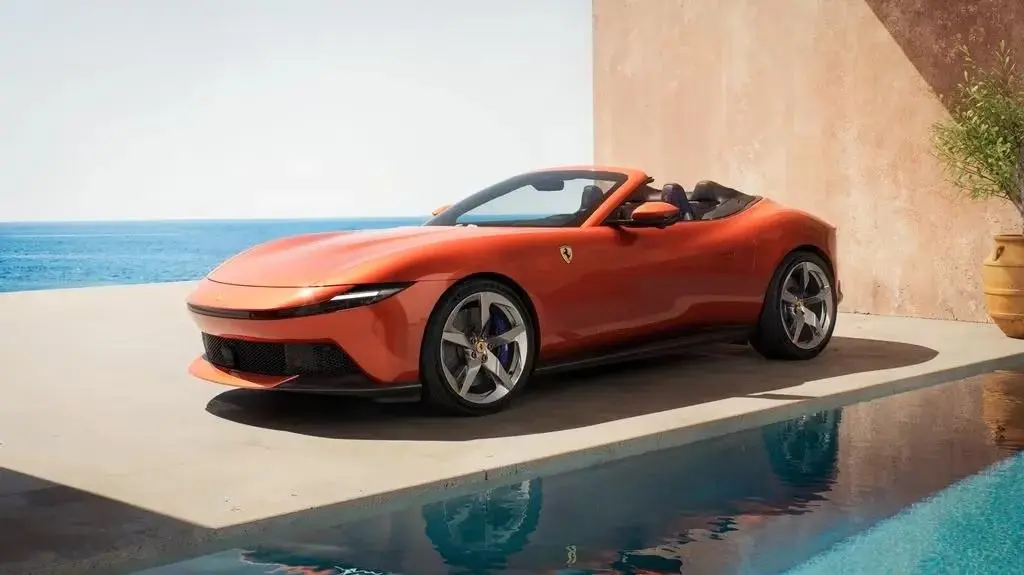 2027-ferrari-amalfi-spider-01