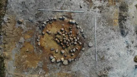 Sensacyjne odkrycie przy budowie drogi do elektrowni jądrowej. Archeolodzy natrafili na tajemnicze kurhany