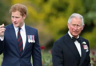Książę Harry zabrał głos po rozmowie z ojcem. Konflikt w rodzinie królewskiej został zażegnany?