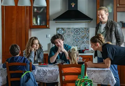 "Szpital św. Anny" powrócił z jeszcze większymi gwiazdami w obsadzie. Co zobaczymy w nowych odcinkach?