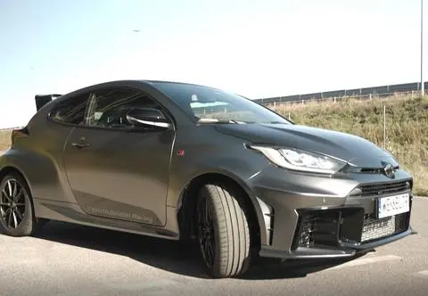 Toyota GR Yaris, ale... nieco inna