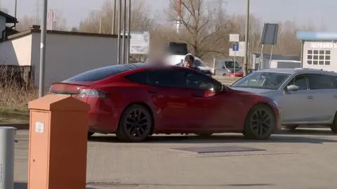 Uwaga! Oszust: Ściema z ogłoszenia. Tesla, Volvo i Mercedes