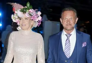 Cezary Pazura pokazał romantyczne zdjęcie z żoną. Ile są po ślubie i jak się poznali?