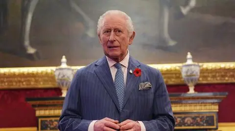 Takiego orędzia jeszcze nie było. Karol III stawia na wirtualną rzeczywistość