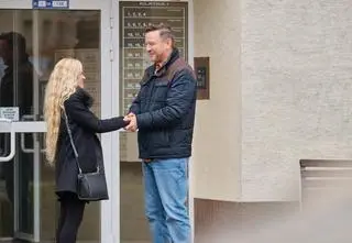 "Na Wspólnej" w nowych odc. 3970-3973. Dojdzie do wojny Igi i Kuby z gangsterami?! Co jeszcze wydarzy się w nowych odcinkach?