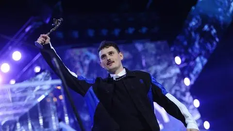 Dawid Podsiadło pod ostrzałem. "Nie umie śpiewać". Odpowiedział na zarzuty fanów