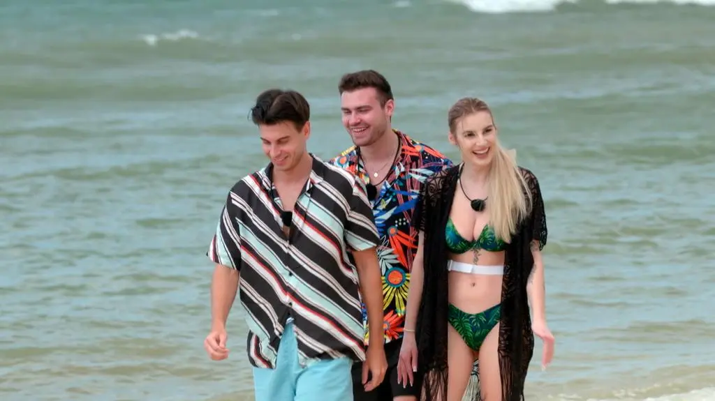 TVN7_PRORES_HOTEL_PARADISE_S10_ODC_14_POP1