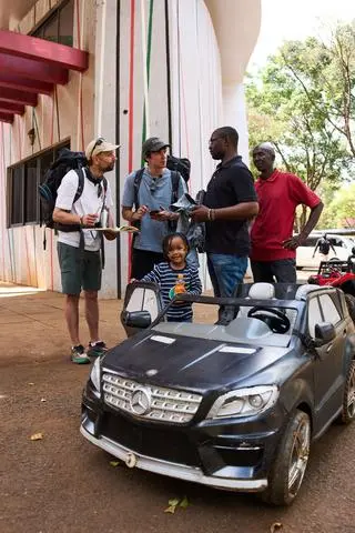 "Afryka Express". Nikodem Rozbicki i Paweł Kurkowski