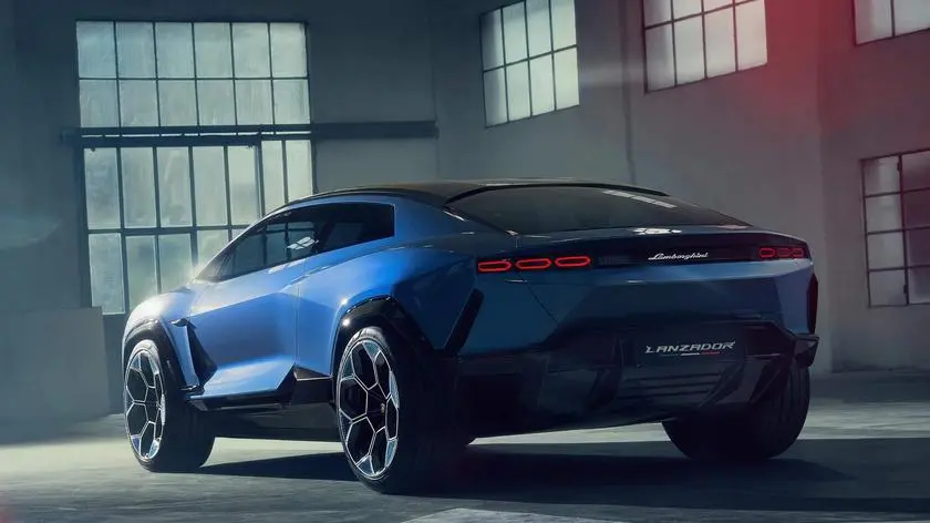 Lamborghini-Lanzador_Concept-2023-Rear_Three-Quarter
